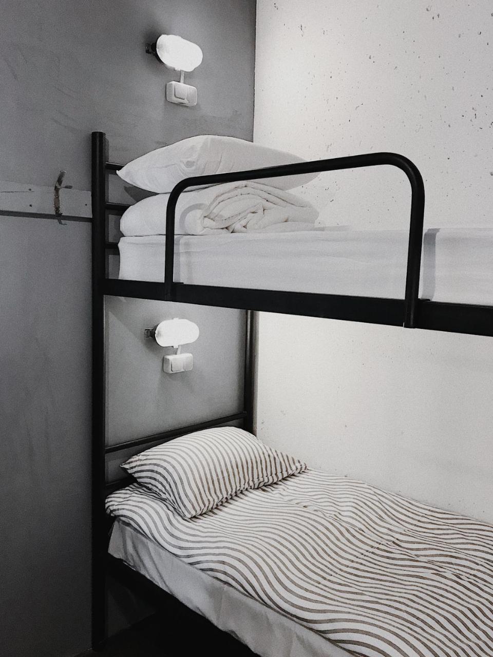 Hostel Alcatraz 키예프 외부 사진