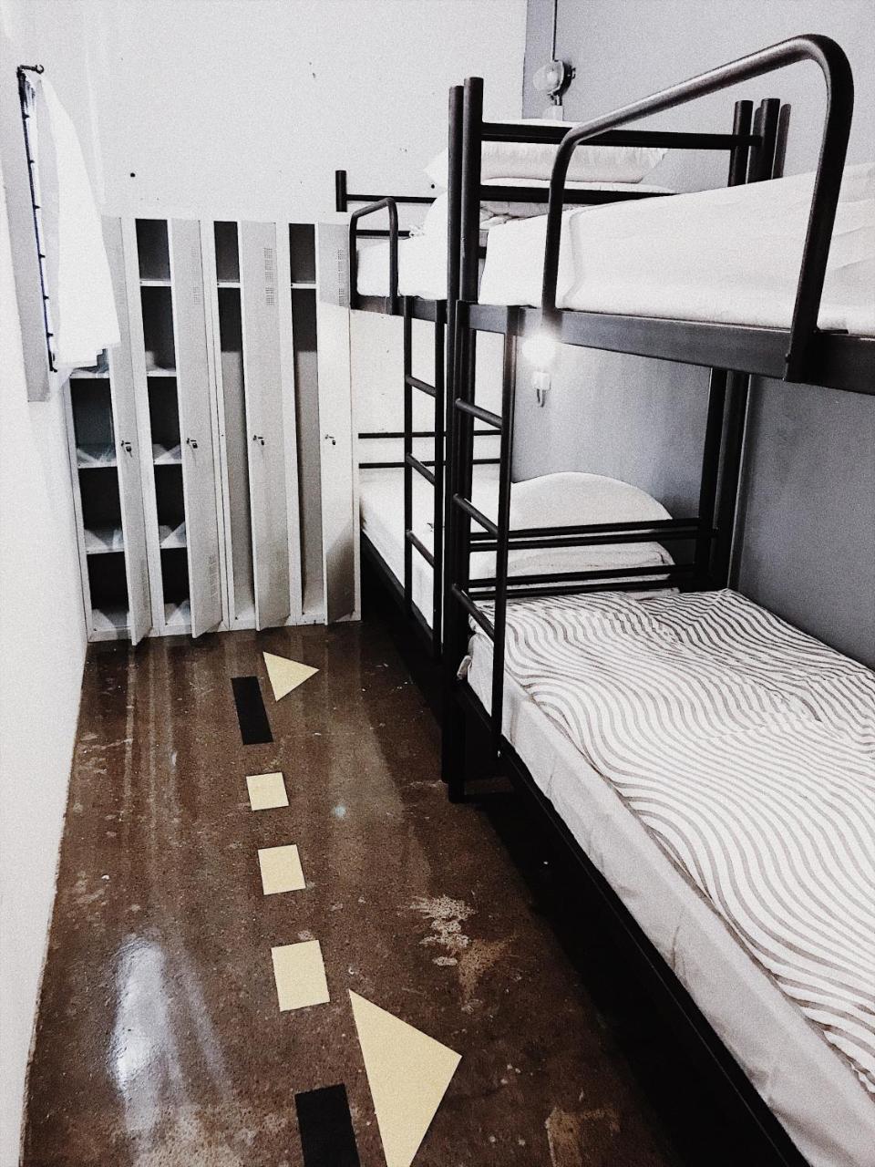 Hostel Alcatraz 키예프 외부 사진